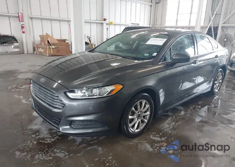 2015 Ford Fusion S из США, поврежденный, VIN 1FA6P0G76F5122839